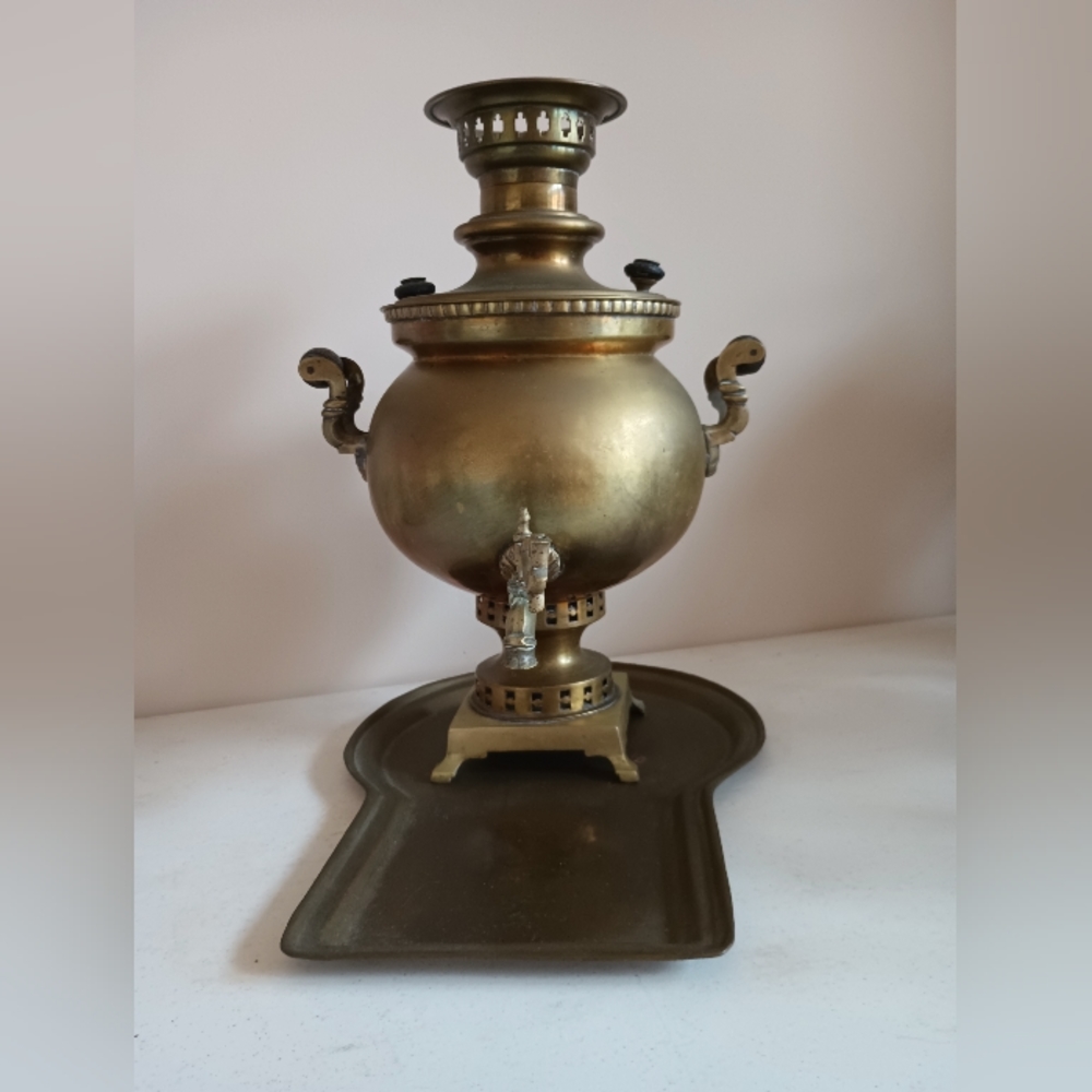Samovar coffee/tea urn